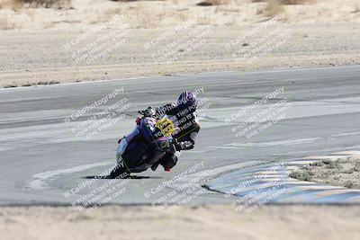 media/Nov-01-2025-CVMA (Sat) [[fc0f7531b8]]/Race 9-Amateur Supersport Middleweight/